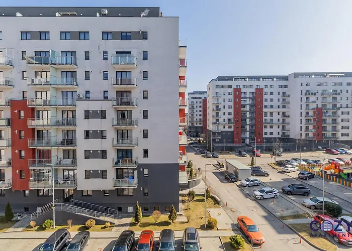 3 Bedroom Coresi Mall *